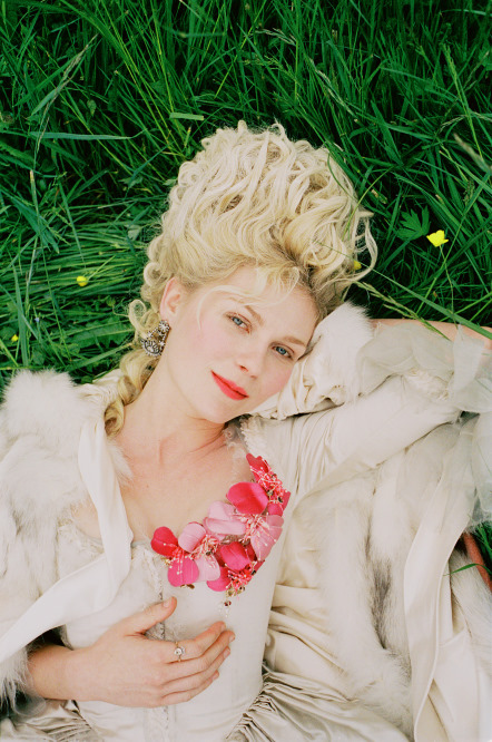 Kirsten Dunst in Marie Antoinette (2006)