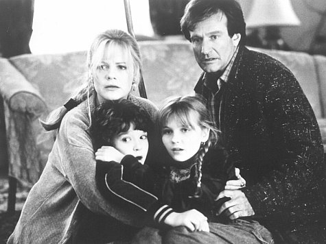 Still of Robin Williams, Kirsten Dunst, Bonnie Hunt and Bradley Pierce in Jumanji (1995)