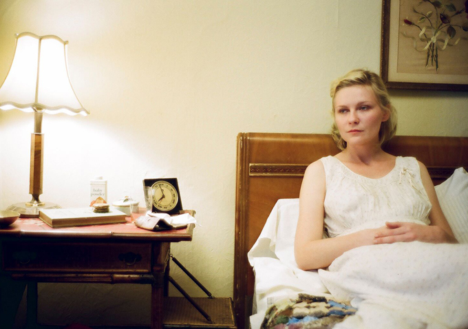 Still of Kirsten Dunst in Kelyje (2012)