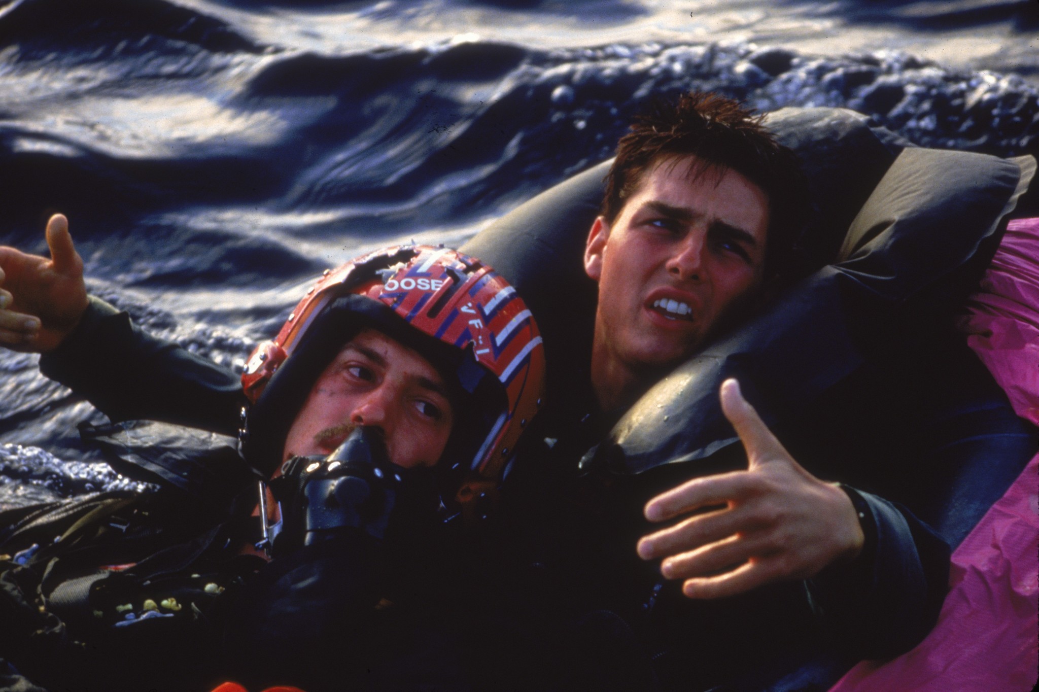 Still of Tom Cruise and Anthony Edwards in Top Gun (1986)