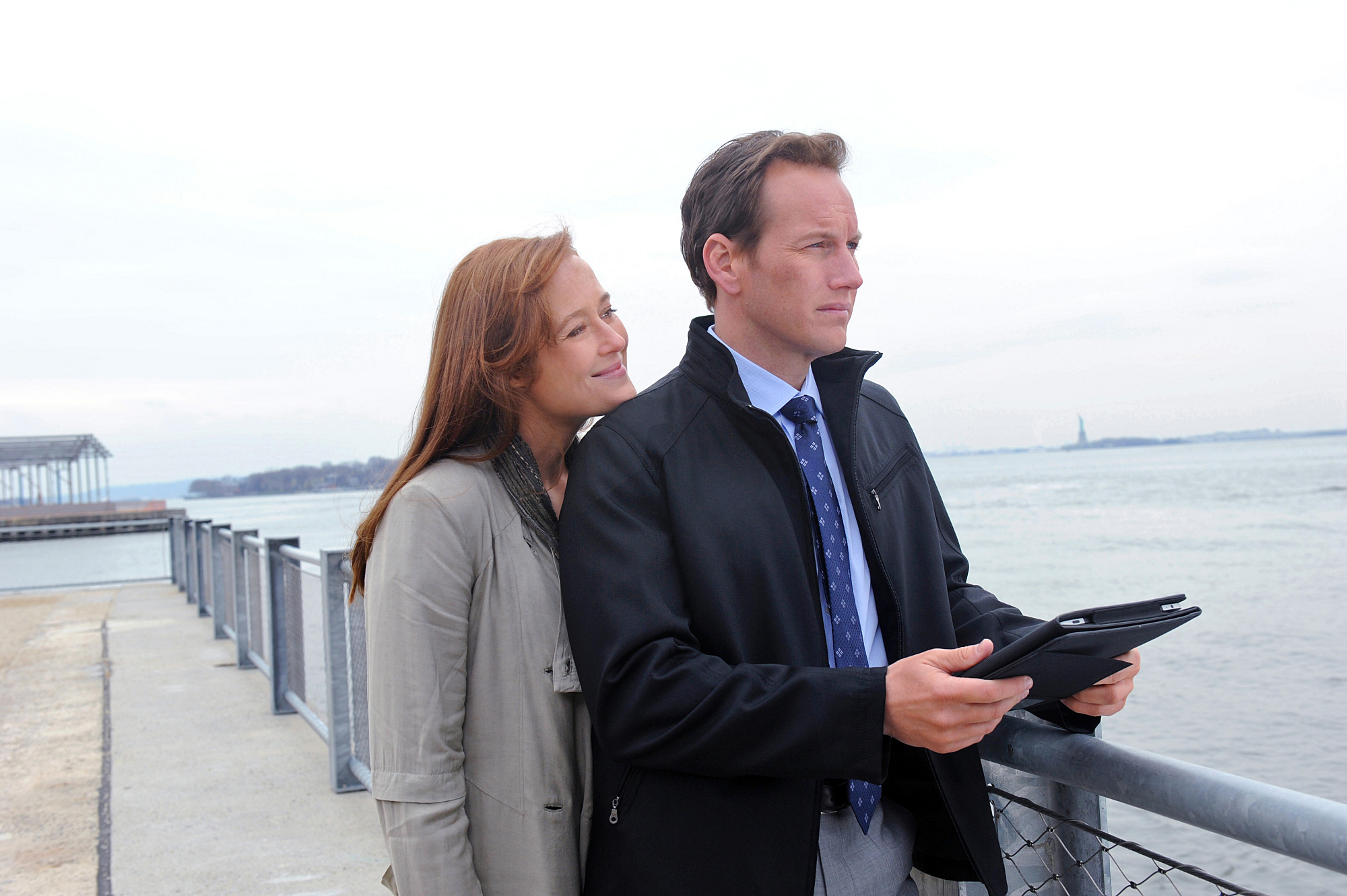 Still of Jennifer Ehle and Patrick Wilson in A Gifted Man (2011)