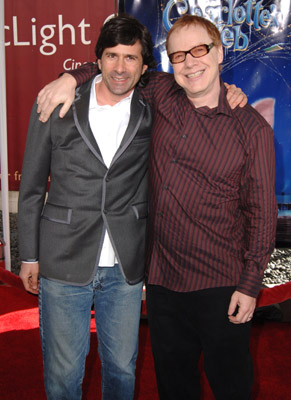 Danny Elfman and Gary Winick at event of Charlotte's Web (2006)