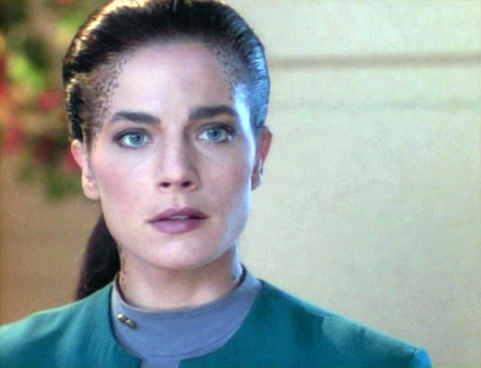 Still of Terry Farrell in Star Trek: Deep Space Nine (1993)