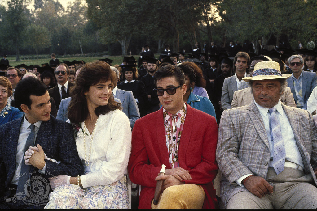 Still of Robert Downey Jr., Terry Farrell, Keith Gordon and Burt Young in Back to School (1986)