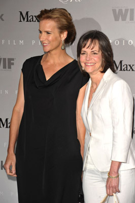 Sally Field and Rachel Griffiths