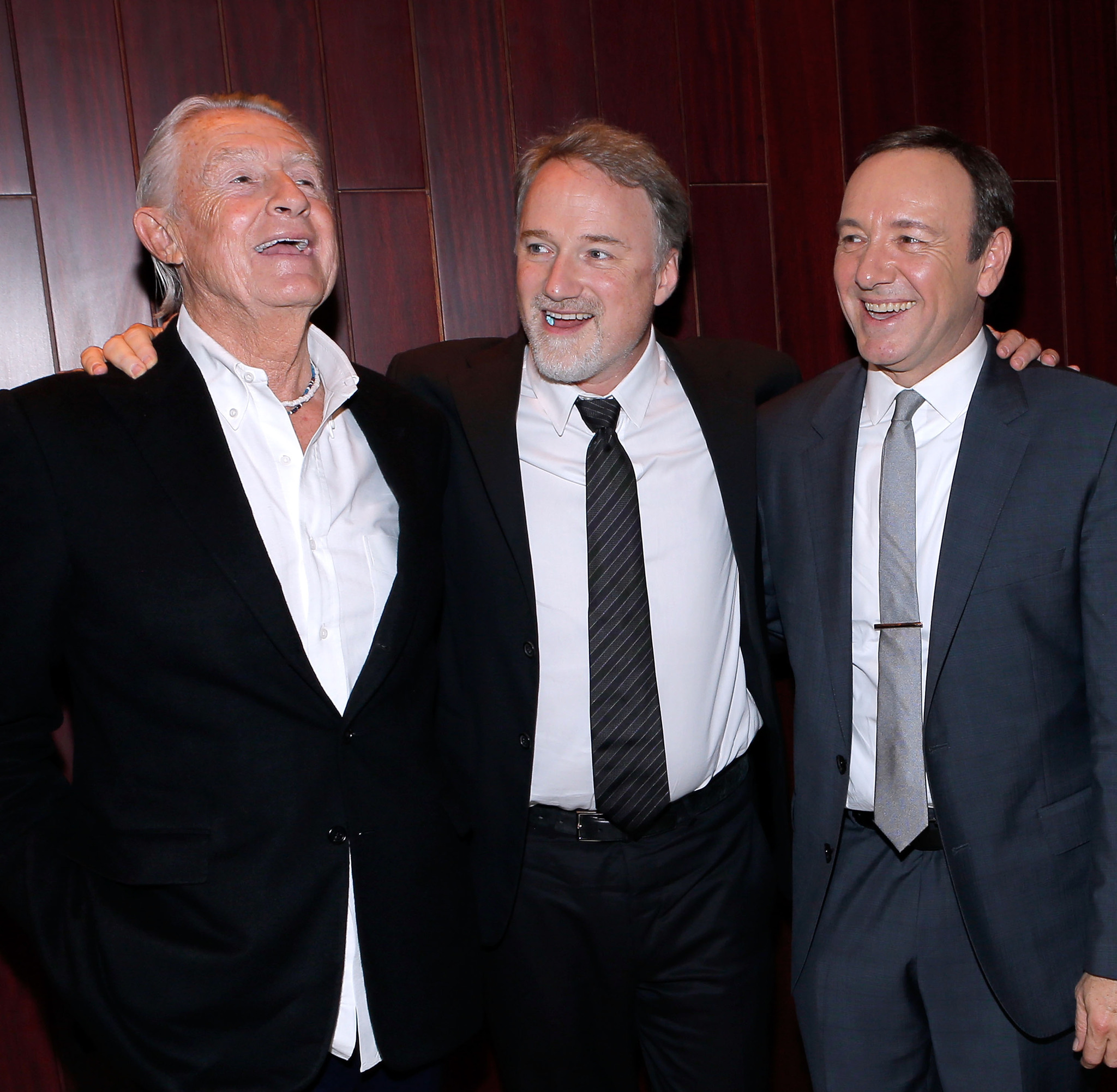 Kevin Spacey, David Fincher and Joel Schumacher at event of Kortu Namelis (2013)