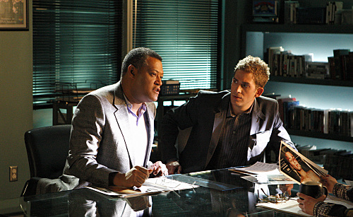 Still of Laurence Fishburne and Eric Szmanda in CSI kriminalistai (2000)