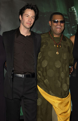 Keanu Reeves and Laurence Fishburne at event of Matrica. Revoliucijos (2003)