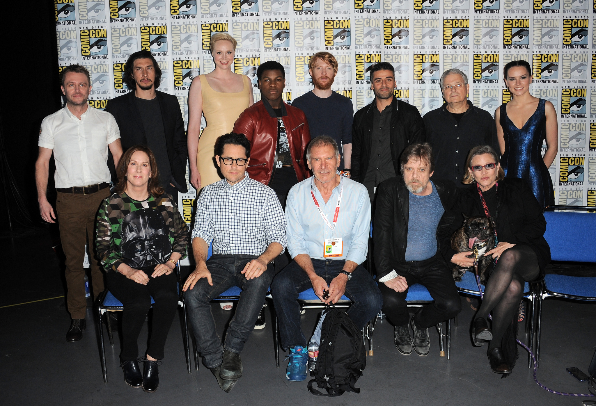 Harrison Ford, Carrie Fisher, Mark Hamill, Lawrence Kasdan, Kathleen Kennedy, J.J. Abrams, Chris Hardwick, Oscar Isaac, Domhnall Gleeson, Adam Driver, Gwendoline Christie, John Boyega and Daisy Ridley at event of Zvaigzdziu karai: galia nubunda (2015)