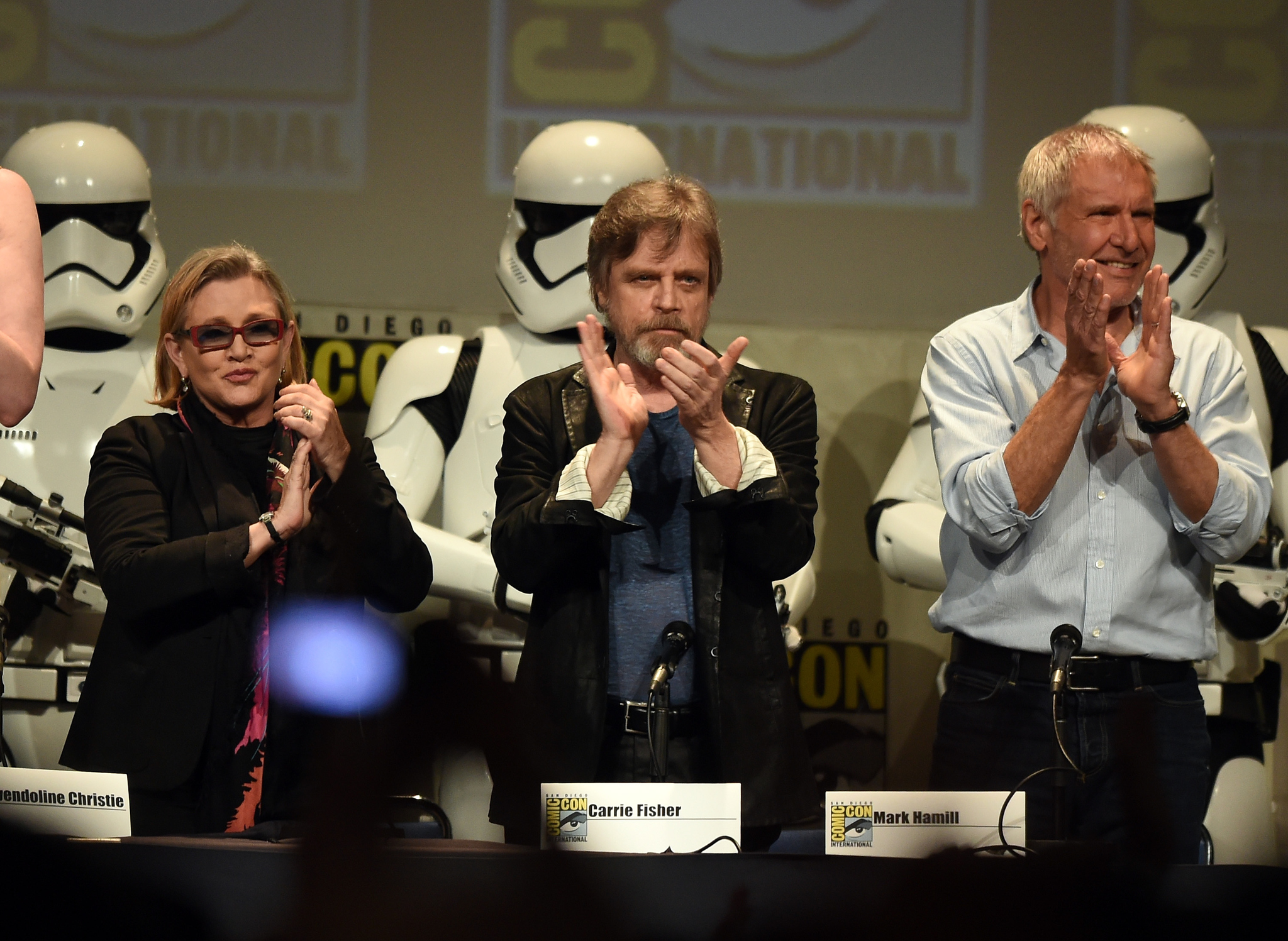 Harrison Ford, Carrie Fisher and Mark Hamill at event of Zvaigzdziu karai: galia nubunda (2015)