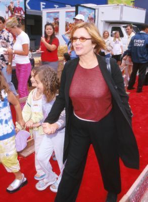 Carrie Fisher at event of Chicken Run (2000)
