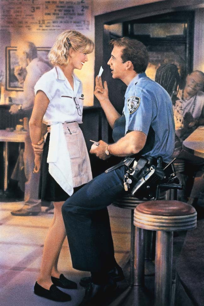 Still of Nicolas Cage and Bridget Fonda in It Could Happen to You (1994)
