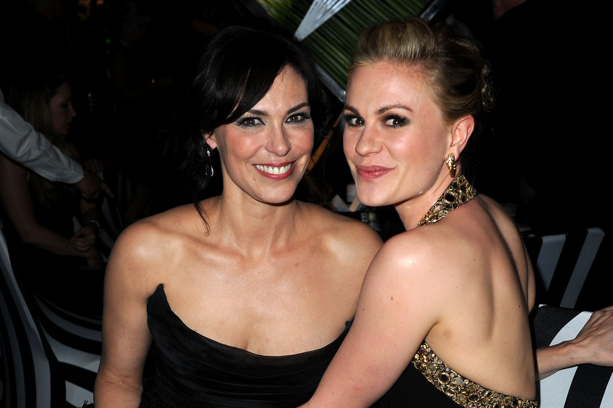 Michelle Forbes and Anna Paquin