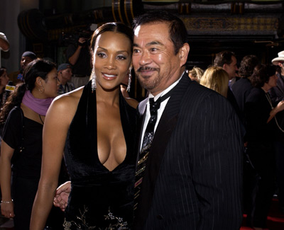 Vivica A. Fox and Shin'ichi Chiba at event of Nuzudyti Bila 1 (2003)