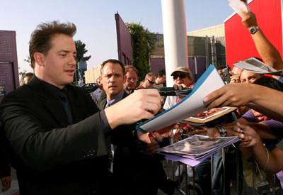 Brendan Fraser at event of The Mummy: Tomb of the Dragon Emperor (2008)