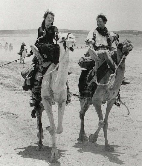 Still of Brendan Fraser and Rachel Weisz in The Mummy (1999)