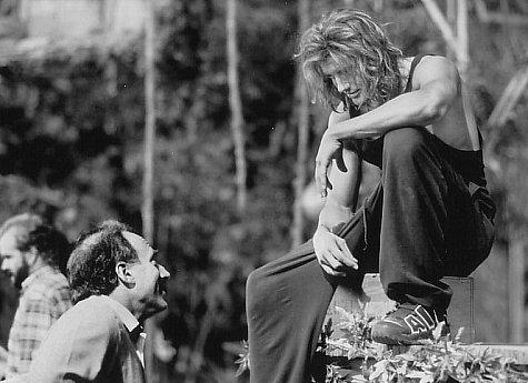 Brendan Fraser and Sam Weisman in Dziungliu karalius (1997)