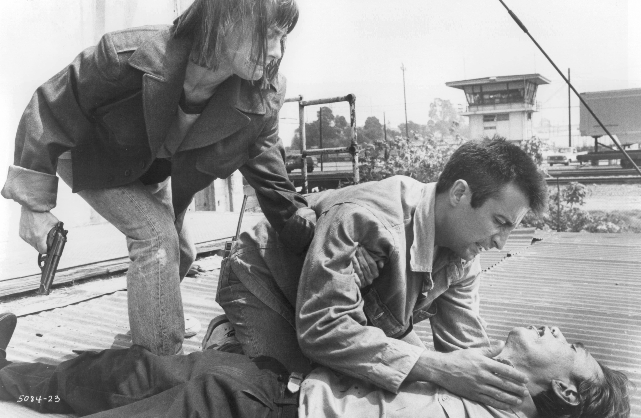 Still of Andy Garcia and Laurie Metcalf in Internal Affairs (1990)