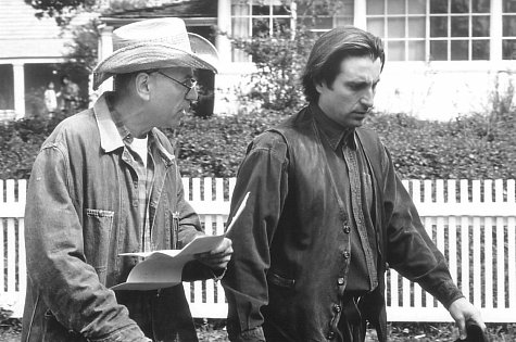 Still of Alan Arkin and Andy Garcia in Steal Big Steal Little (1995)