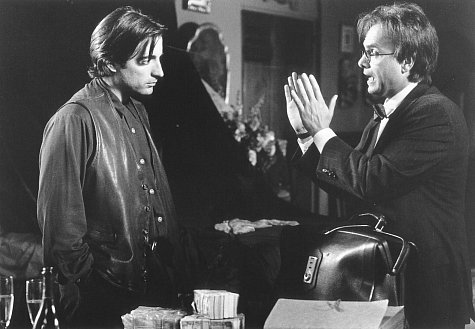 Still of Andy Garcia and Joe Pantoliano in Steal Big Steal Little (1995)