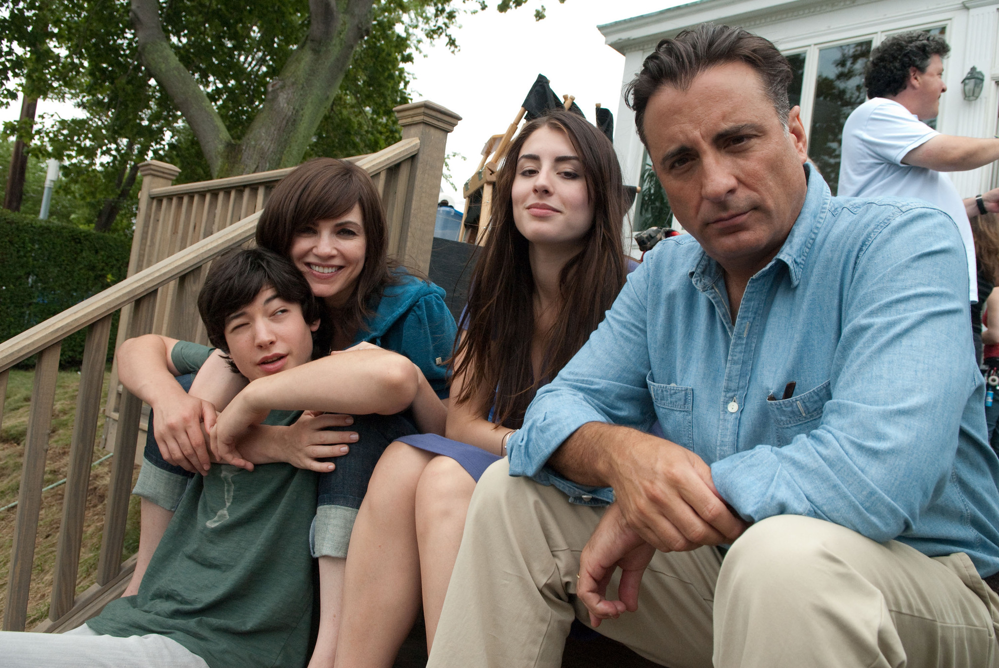 Still of Andy Garcia, Julianna Margulies and Ezra Miller in City Island (2009)