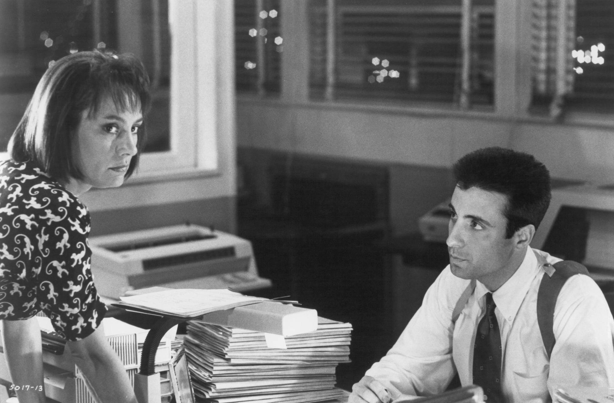 Still of Andy Garcia and Laurie Metcalf in Internal Affairs (1990)