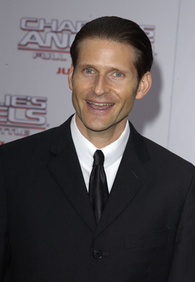 Crispin Glover at event of Charlie's Angels: Full Throttle (2003)