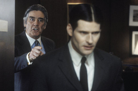 Still of R. Lee Ermey and Crispin Glover in Willard (2003)