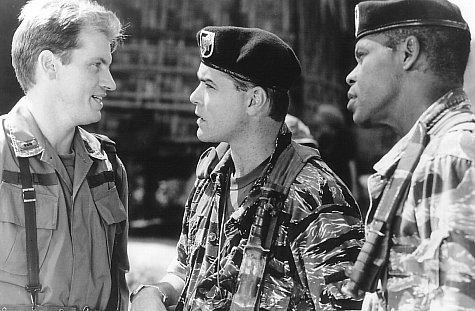 Still of Danny Glover, Ray Liotta and Denis Leary in Operation Dumbo Drop (1995)