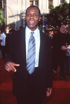 Danny Glover at event of Mirtinas ginklas 4 (1998)