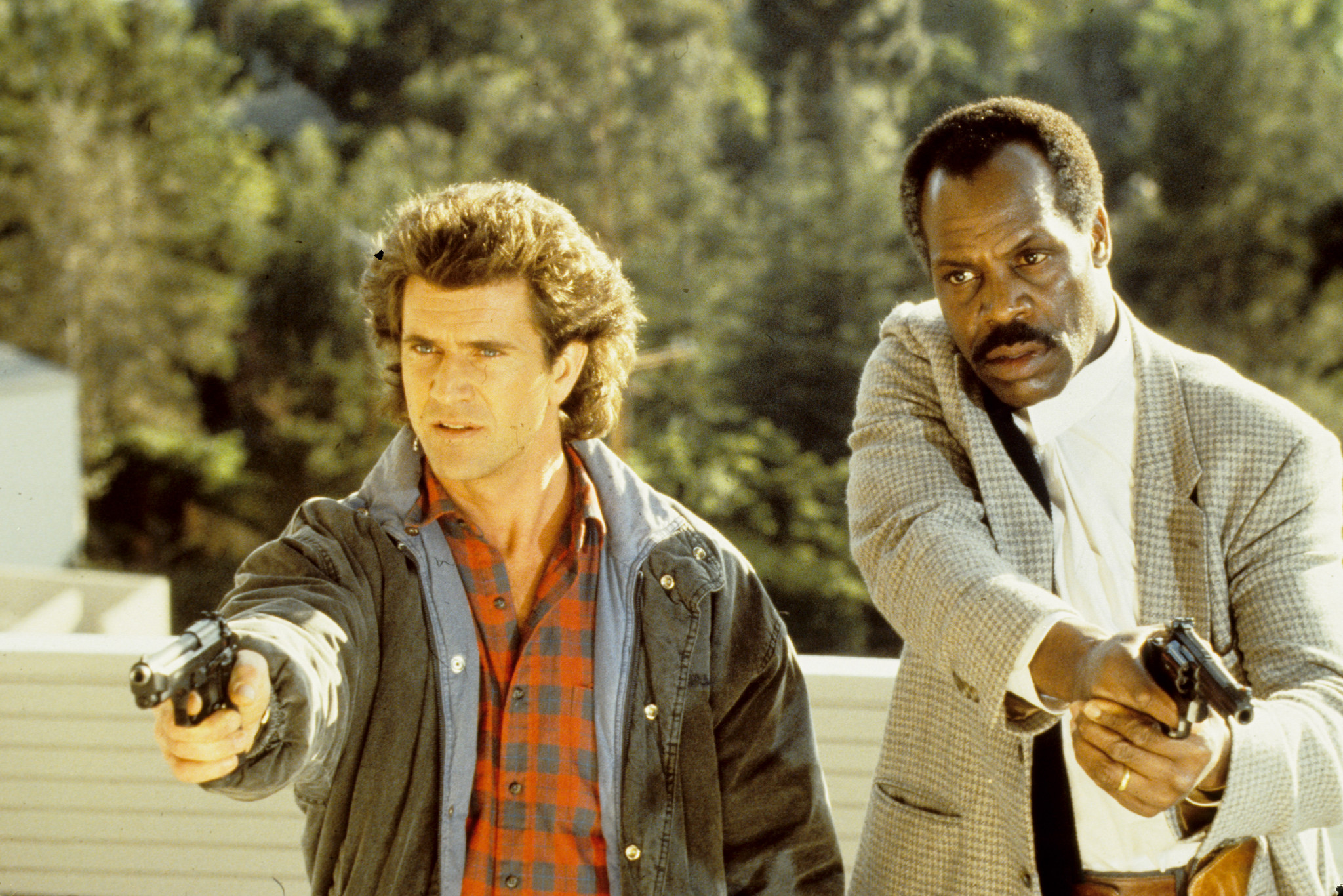 Still of Mel Gibson and Danny Glover in Mirtinas ginklas 2 (1989)