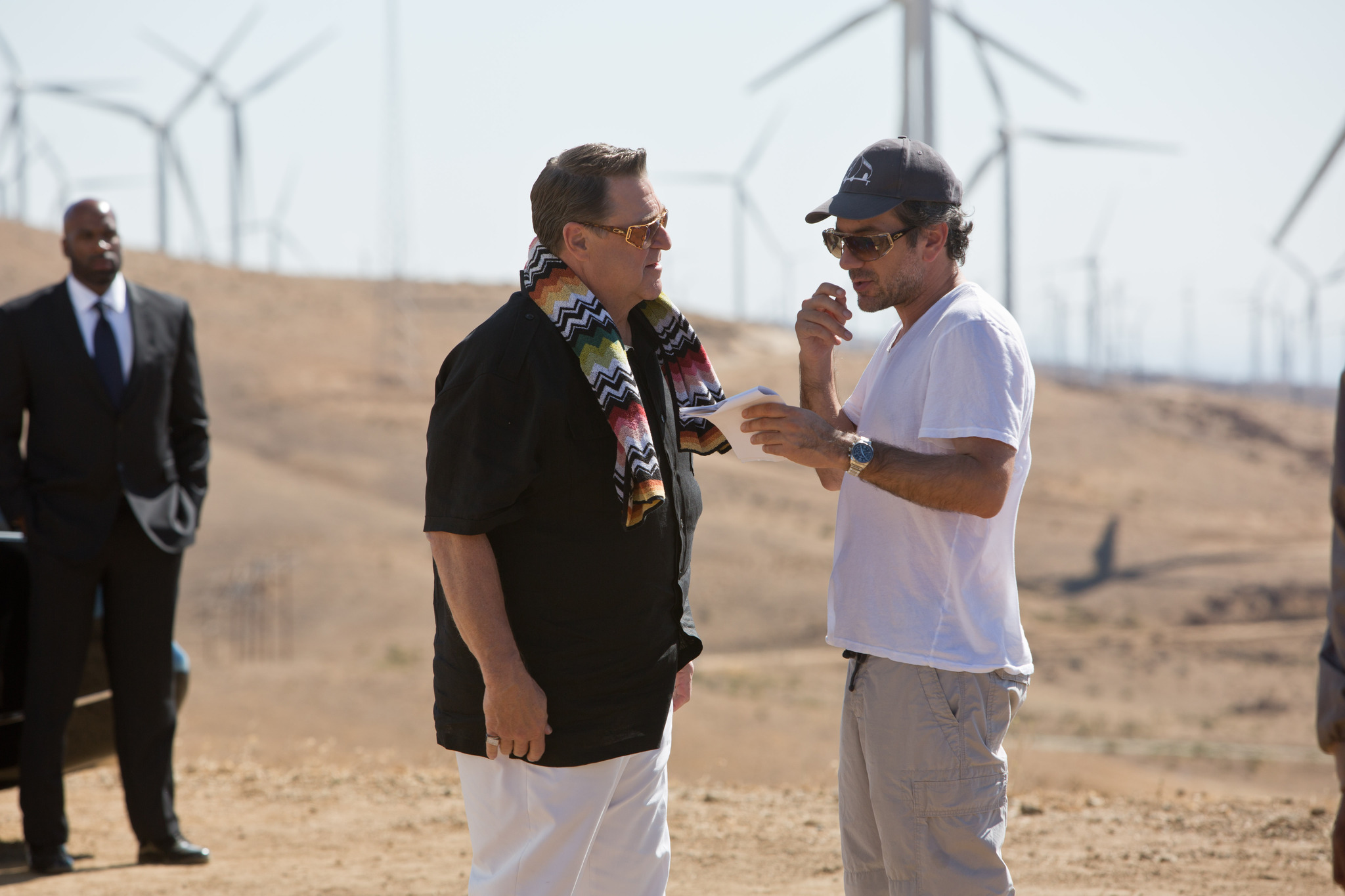 Still of John Goodman and Todd Phillips in Pagirios 3: velniai zino kur (2013)