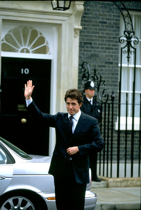 Still of Hugh Grant in Tegyvuoja meile (2003)