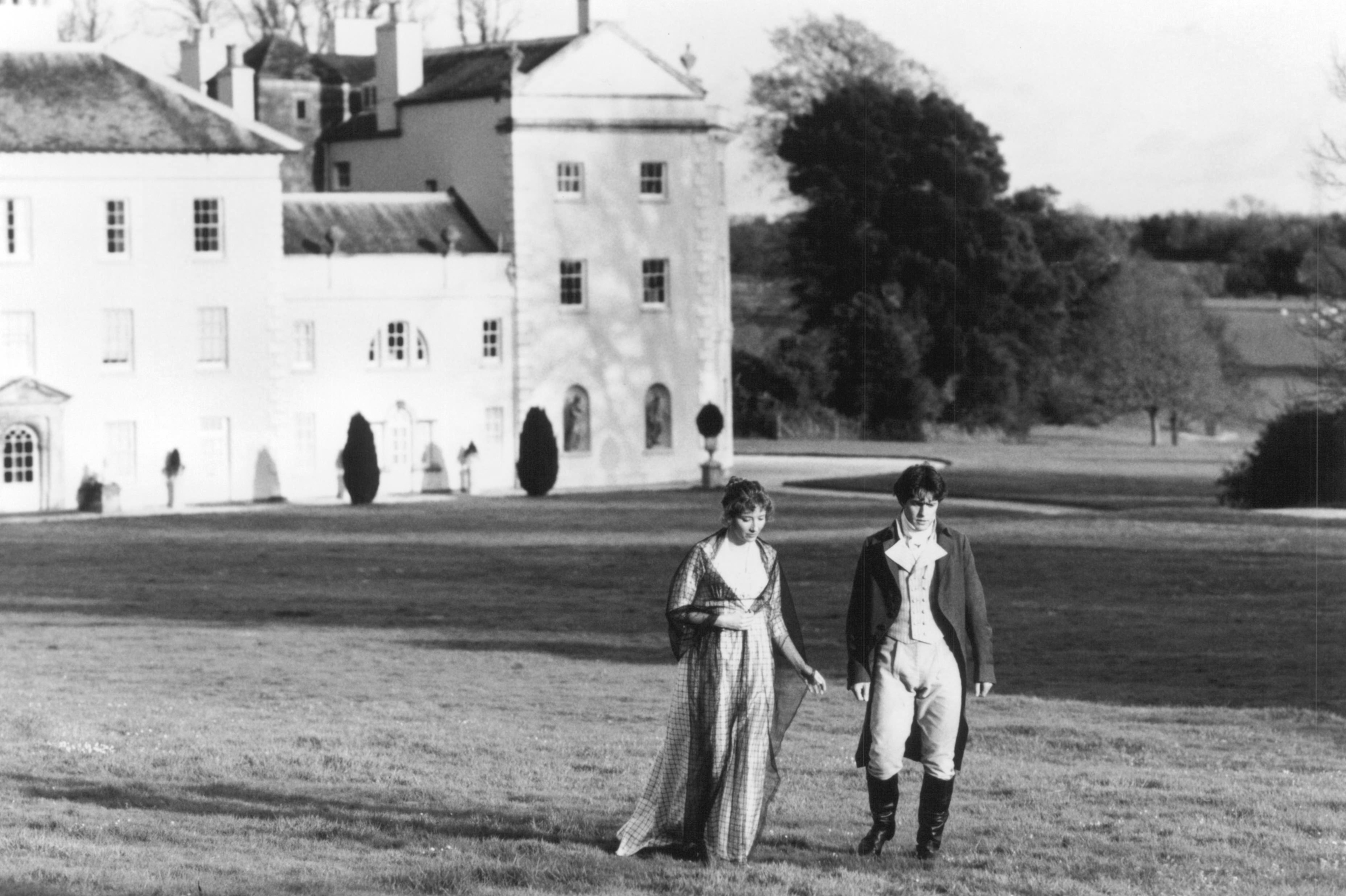 Still of Hugh Grant in Sense and Sensibility (1995)