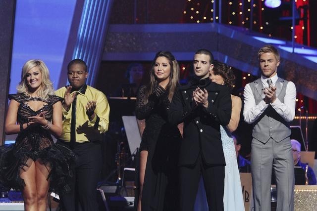 Still of Jennifer Grey, Kyle Massey, Maksim Chmerkovskiy, Derek Hough, Lacey Schwimmer, Mark Ballas and Bristol Palin in Dancing with the Stars (2005)