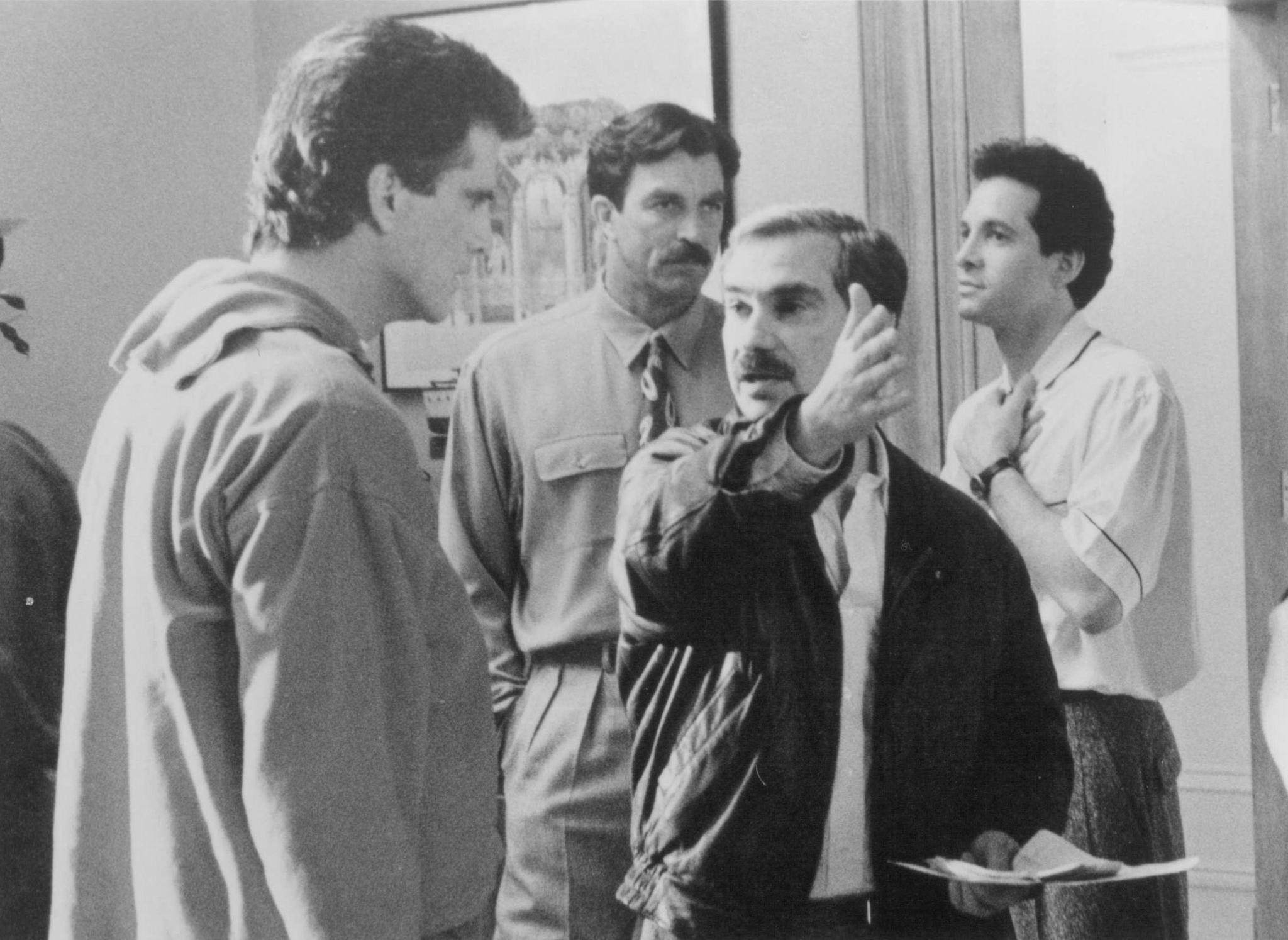 Still of Steve Guttenberg, Tom Selleck, Ted Danson and Emile Ardolino in 3 Men and a Little Lady (1990)