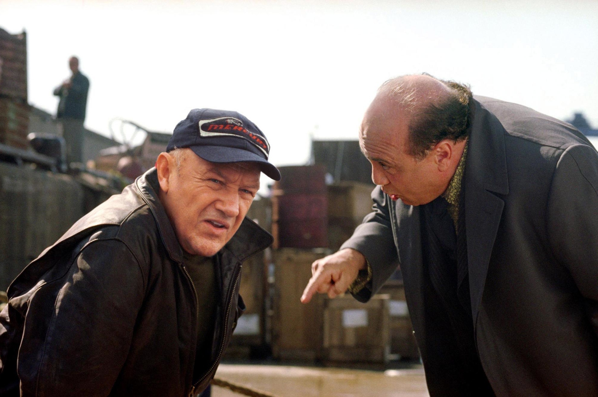 Still of Danny DeVito and Gene Hackman in Heist (2001)