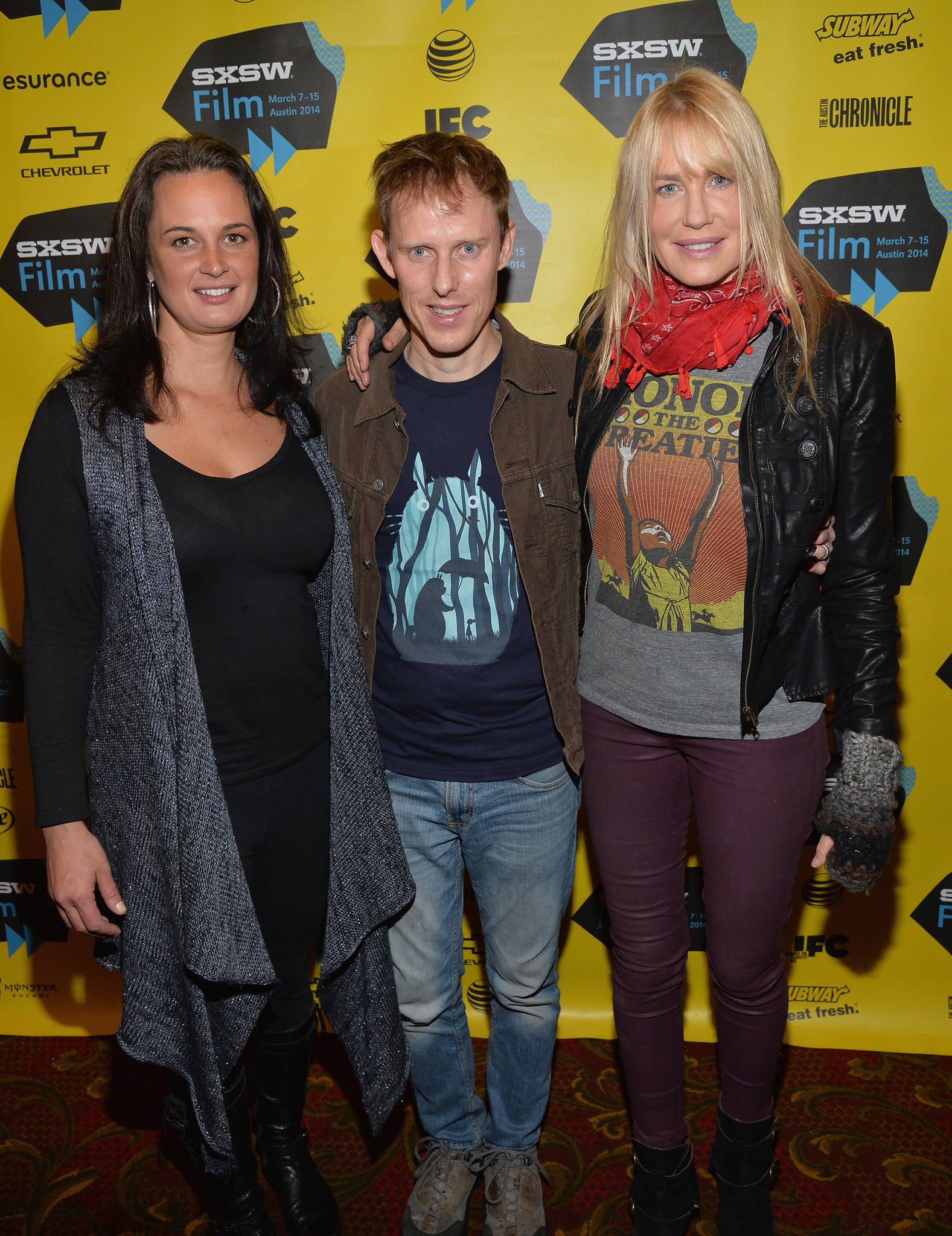 Daryl Hannah, Julia Butterfly Hill and John Fiege at event of Above All Else (2014)