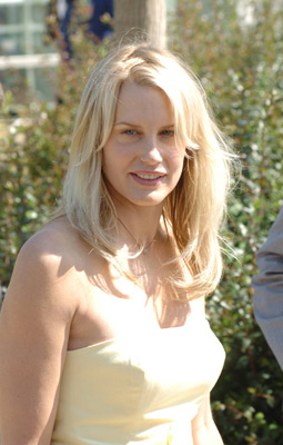 Daryl Hannah at event of Nuzudyti Bila 2 (2004)