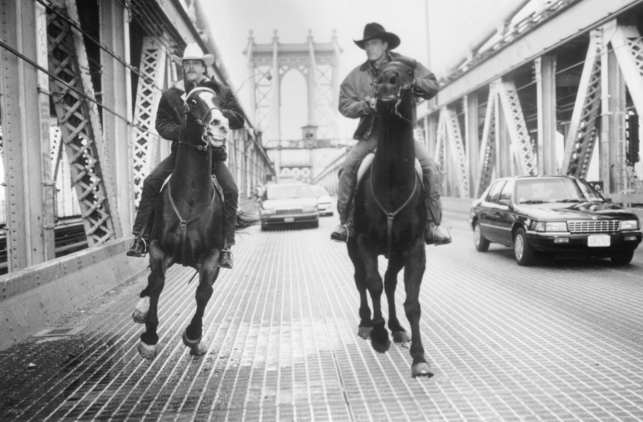 Still of Woody Harrelson and Kiefer Sutherland in The Cowboy Way (1994)