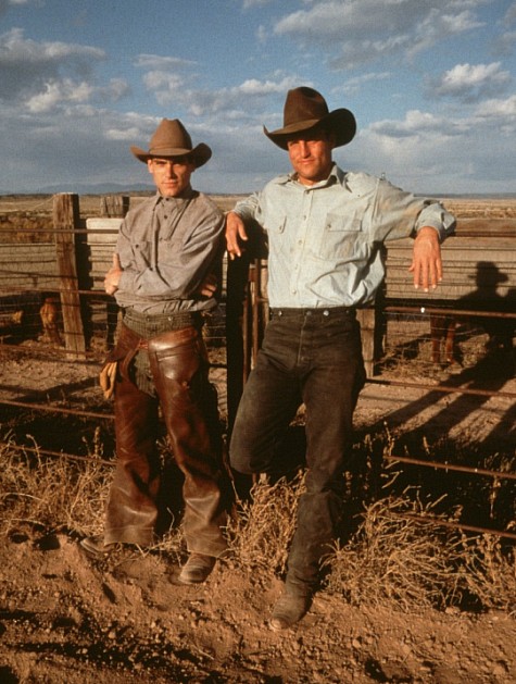 Woody Harrelson and Billy Crudup in The Hi-Lo Country (1998)