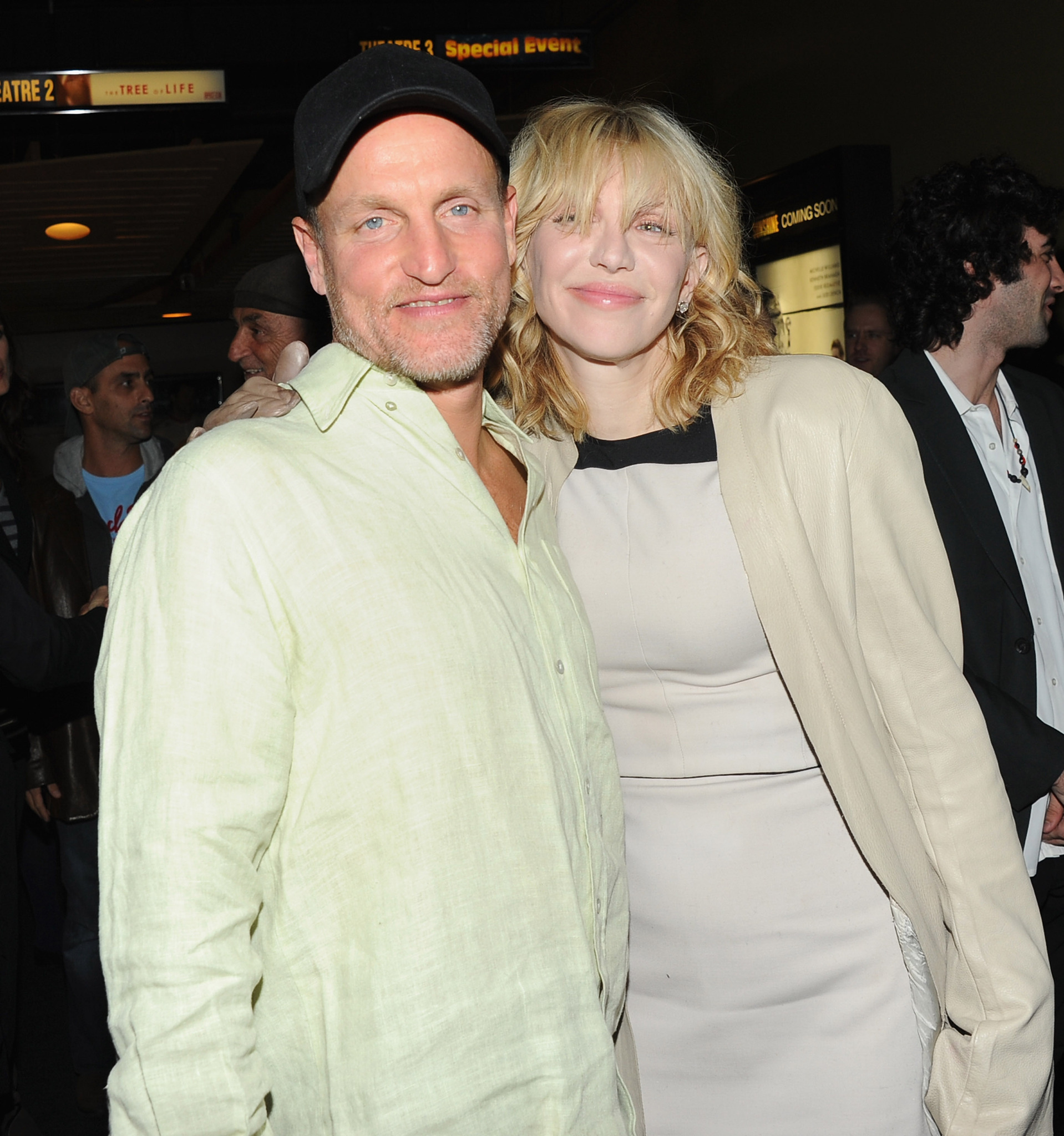 Woody Harrelson and Courtney Love at event of Rampart (2011)