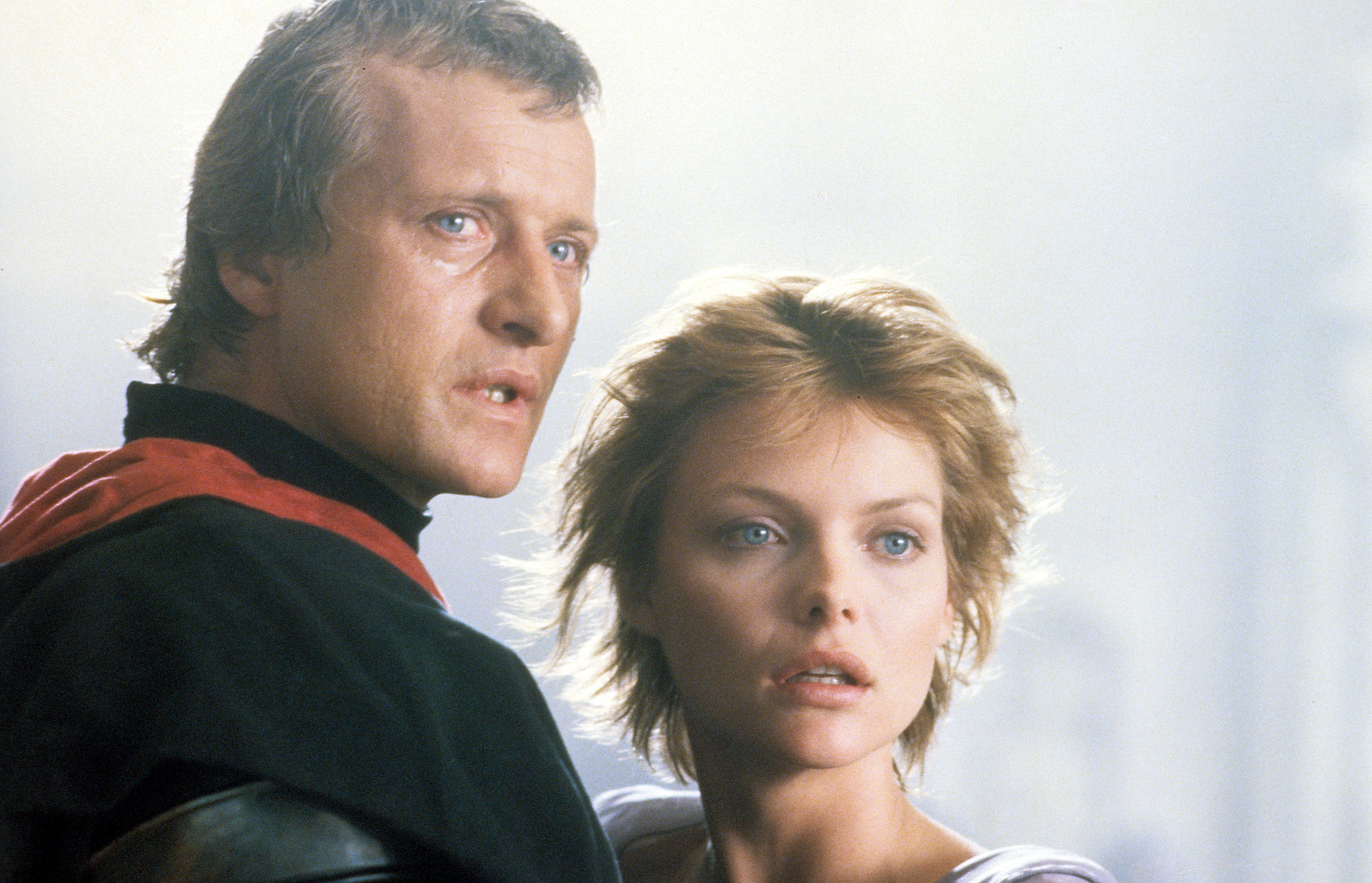 Still of Michelle Pfeiffer and Rutger Hauer in Ladyhawke (1985)