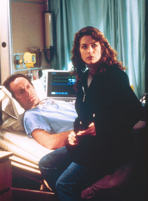 Still of Lance Henriksen and Megan Gallagher in Millennium (1996)