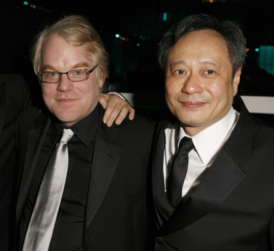 Philip Seymour Hoffman and Ang Lee at event of The 78th Annual Academy Awards (2006)