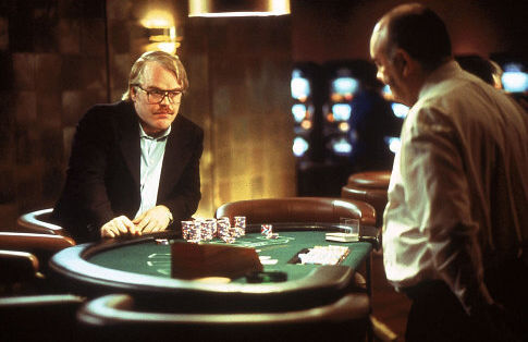 Still of Philip Seymour Hoffman in Owning Mahowny (2003)