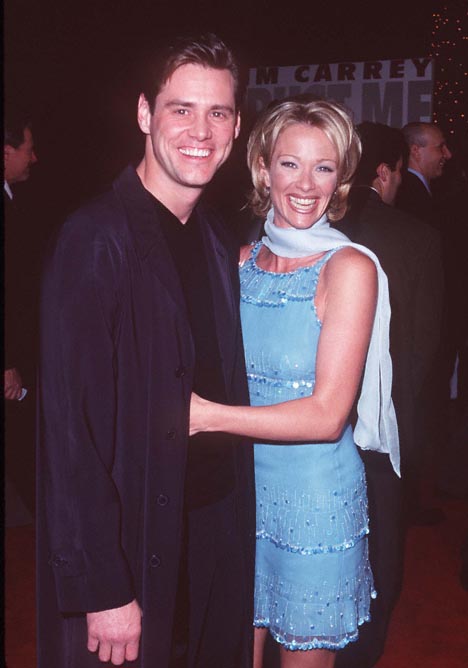 Jim Carrey and Lauren Holly at event of Melagi melagi (1997)