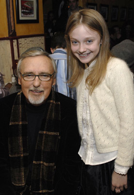 Dennis Hopper and Dakota Fanning at event of Hounddog (2007)