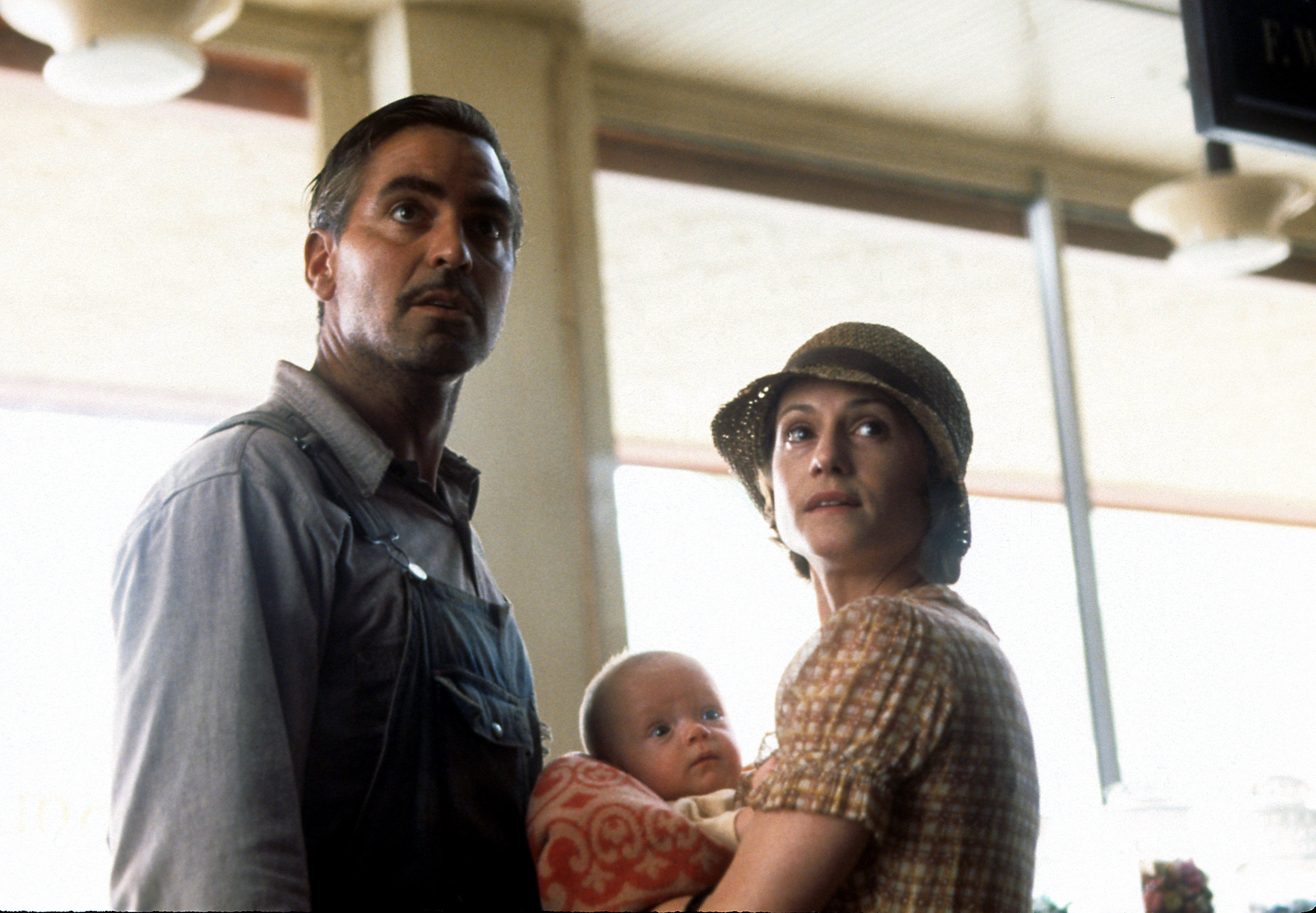 Still of George Clooney and Holly Hunter in O Brother, Where Art Thou? (2000)