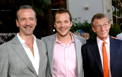 John Hurt, Peter Sarsgaard and Iain Softley at event of The Skeleton Key (2005)
